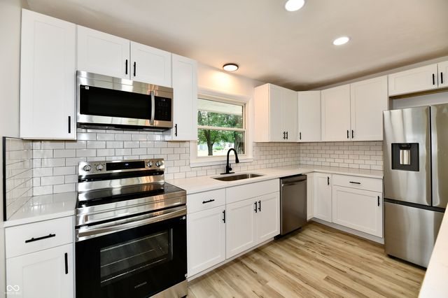1005 Cardinal Way, Anderson, IN 46011