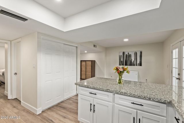 1627 E LOGAN Drive, Tempe, AZ 85282