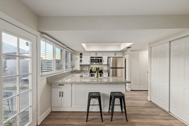 1627 E LOGAN Drive, Tempe, AZ 85282