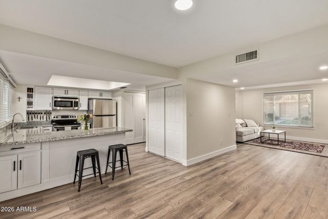 1627 E LOGAN Drive, Tempe, AZ 85282