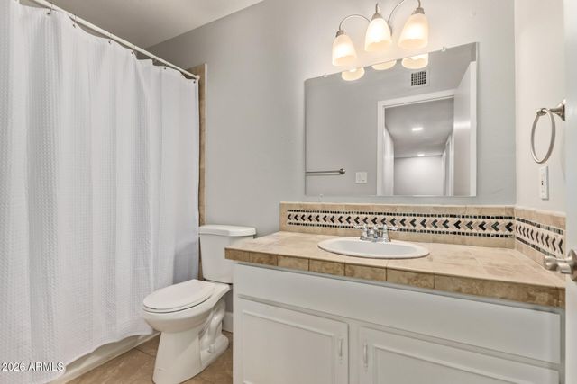 1627 E LOGAN Drive, Tempe, AZ 85282