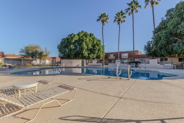 1627 E LOGAN Drive, Tempe, AZ 85282