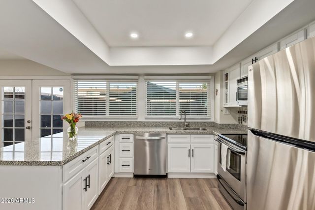 1627 E LOGAN Drive, Tempe, AZ 85282