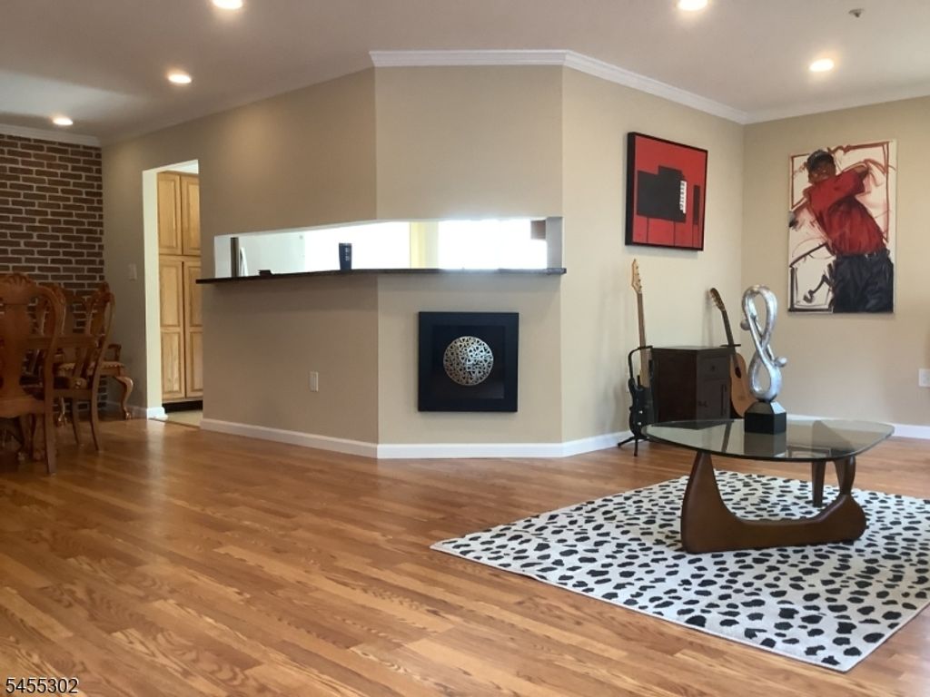 28 Richmond St, Newark City, NJ 07103 — photo 2
