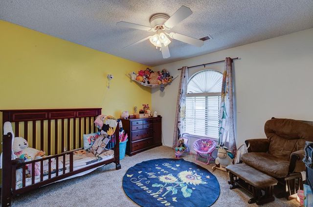 3643 W Robinson Avenue, Fresno, CA 93722