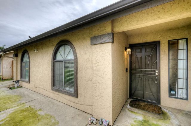 3643 W Robinson Avenue, Fresno, CA 93722