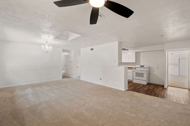 13545 Flagstone Lane, Dallas, TX 75240
