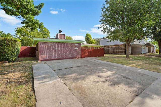 13545 Flagstone Lane, Dallas, TX 75240