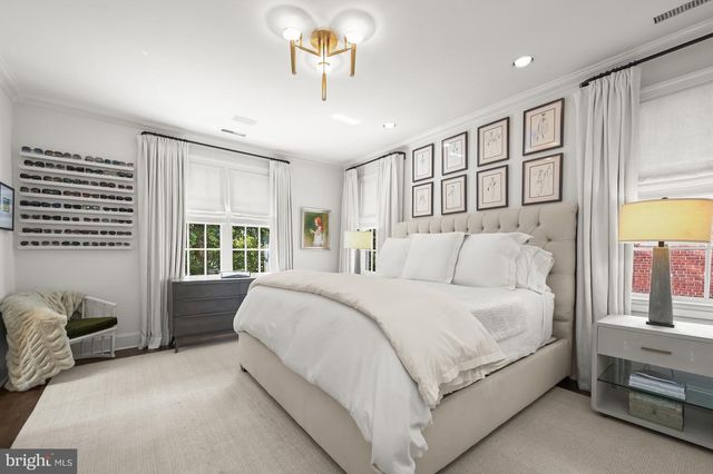5224 LOUGHBORO RD NW, Washington, DC 20016