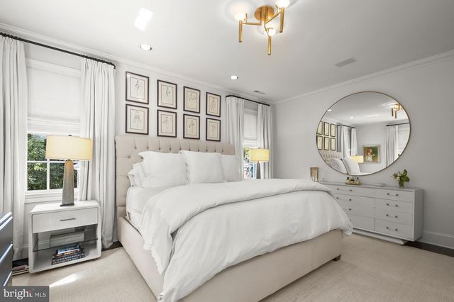5224 LOUGHBORO RD NW, Washington, DC 20016