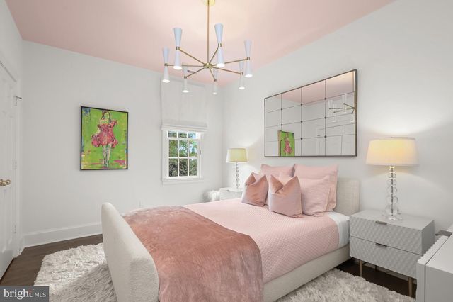 5224 LOUGHBORO RD NW, Washington, DC 20016