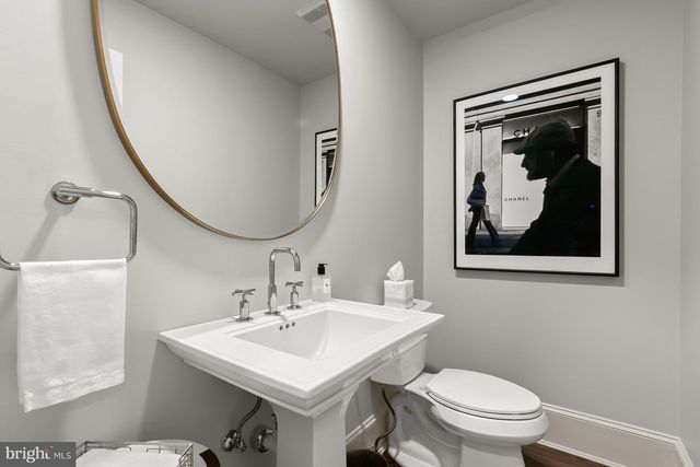 5224 LOUGHBORO RD NW, Washington, DC 20016