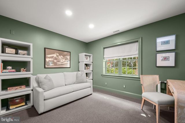5224 LOUGHBORO RD NW, Washington, DC 20016
