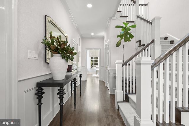 5224 LOUGHBORO RD NW, Washington, DC 20016