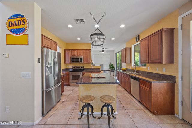 3320 E MERLOT Street, Gilbert, AZ 85298