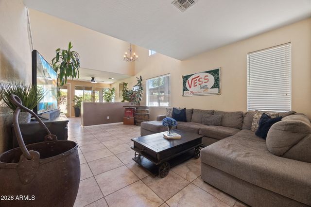 3320 E MERLOT Street, Gilbert, AZ 85298