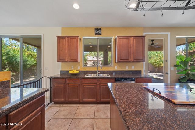 3320 E MERLOT Street, Gilbert, AZ 85298