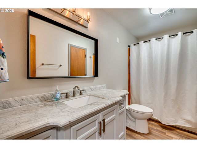 9808 Ne 113TH Ave, Vancouver, WA 98662