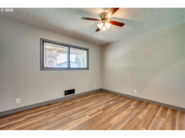 9808 Ne 113TH Ave, Vancouver, WA 98662