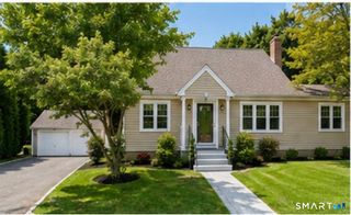 38 City Hill Court, Naugatuck, CT 06770