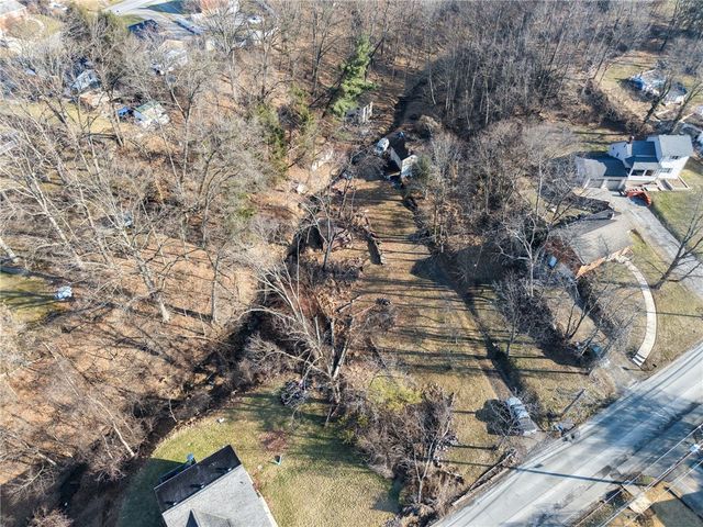 803 Burchfield Road, Shaler, PA 15101