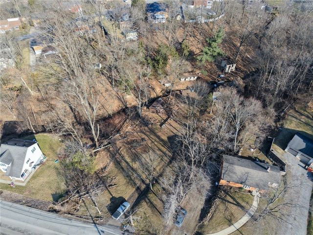 803 Burchfield Road, Shaler, PA 15101