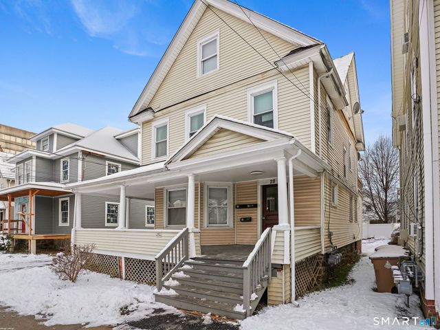 28 Dolsen Place, Stamford, CT 06901