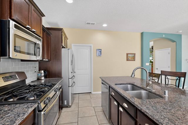 839 Ekarma Drive NW, Albuquerque, NM 87120