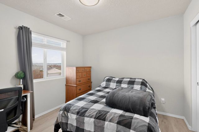 839 Ekarma Drive NW, Albuquerque, NM 87120