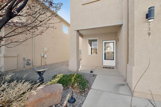 839 Ekarma Drive NW, Albuquerque, NM 87120