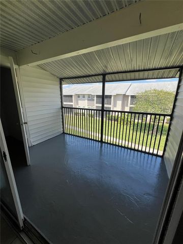 865 SKY LAKE CIRCLE C, Orlando, FL 32809