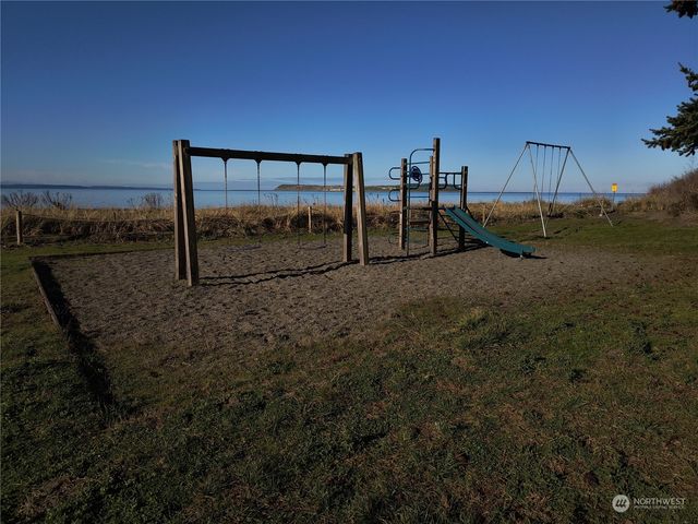 188 S Rhododendron Dr., Port Townsend, WA 98368