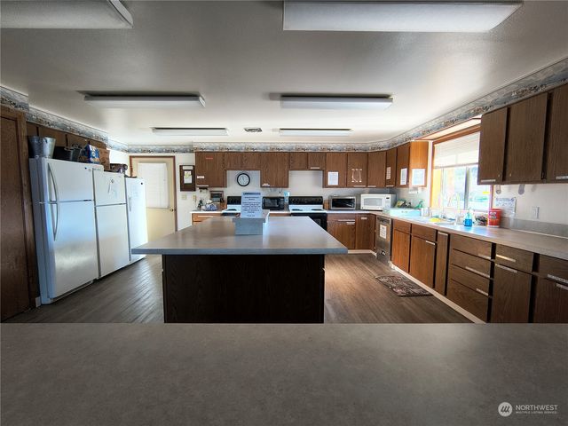 188 S Rhododendron Dr., Port Townsend, WA 98368