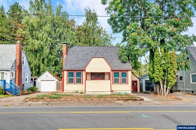 1425 17th St NE, Salem, OR 97301
