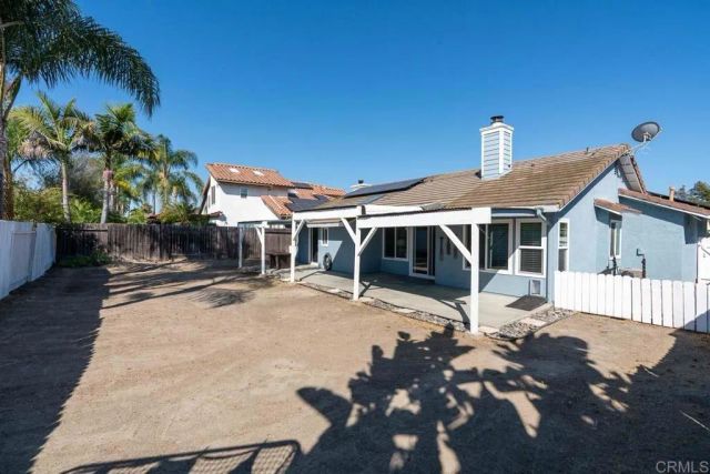 883 Glenwood Drive, Oceanside, CA 92057