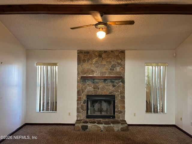 8126 SABLE WOOD Drive N, Jacksonville, FL 32244