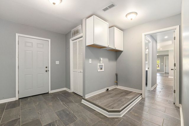 1977 W 47th Avenue, Gary, IN 46408