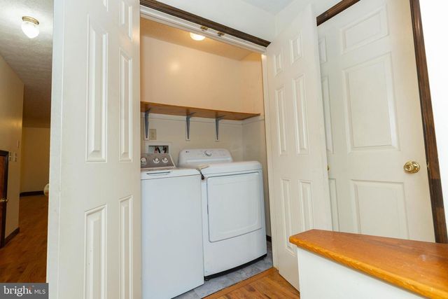 218 S WEST ST, Charles Town, WV 25414