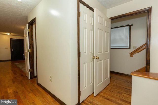 218 S WEST ST, Charles Town, WV 25414
