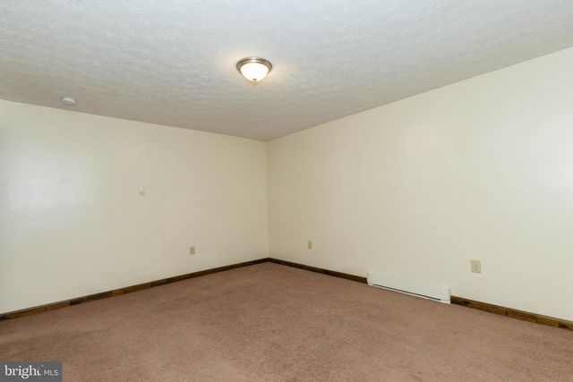 218 S WEST ST, Charles Town, WV 25414