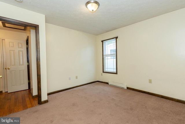 218 S WEST ST, Charles Town, WV 25414