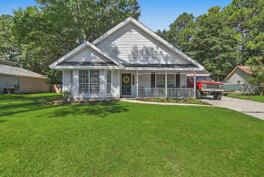 106 Bradd Street, Summerville, SC 29483
