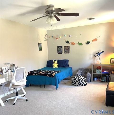 4007 Walters Dr, Chester, VA 23831