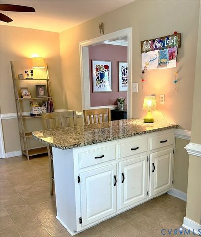 4007 Walters Dr, Chester, VA 23831