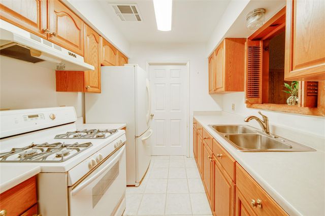 3127 Brisbane Street, Houston, TX 77051