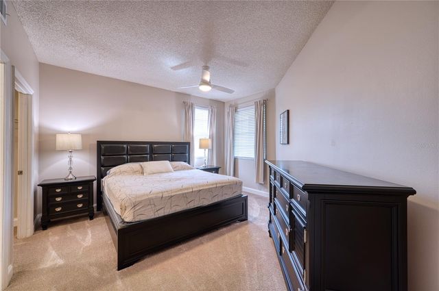 5551 BENTGRASS DRIVE 11-303, Sarasota, FL 34235