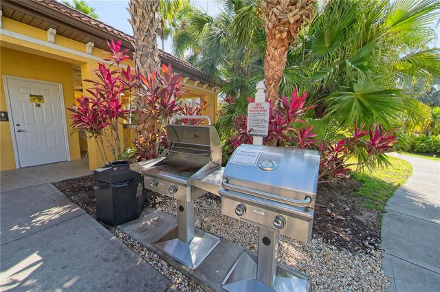 5551 BENTGRASS DRIVE 11-303, Sarasota, FL 34235