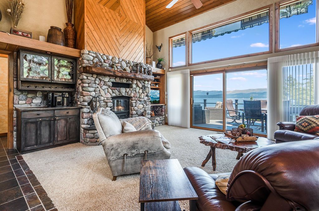 Image 11 of property listing at 953 and 921 Angel Point Road, Lakeside, MT 59922