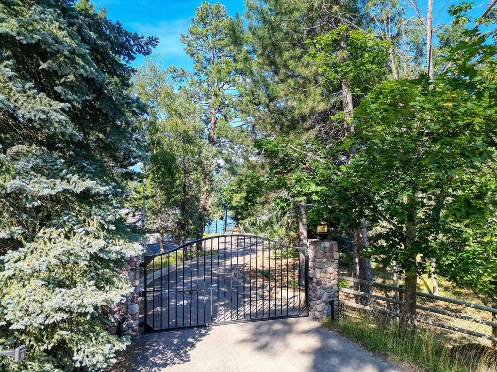 Image 110 of property listing at 953 and 921 Angel Point Road, Lakeside, MT 59922