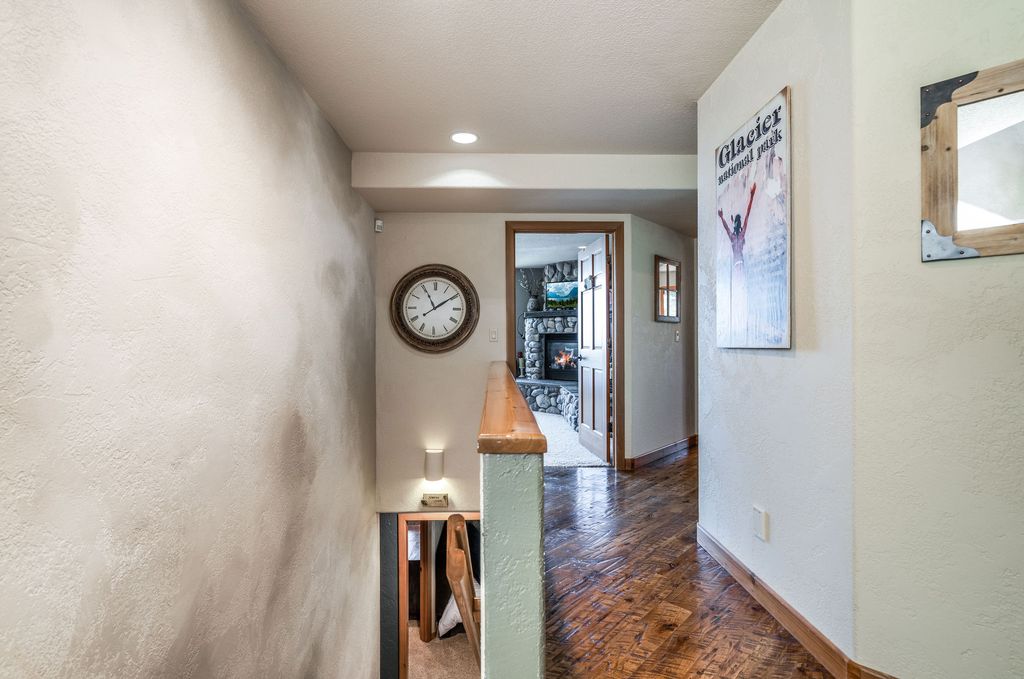 Image 34 of property listing at 953 and 921 Angel Point Road, Lakeside, MT 59922